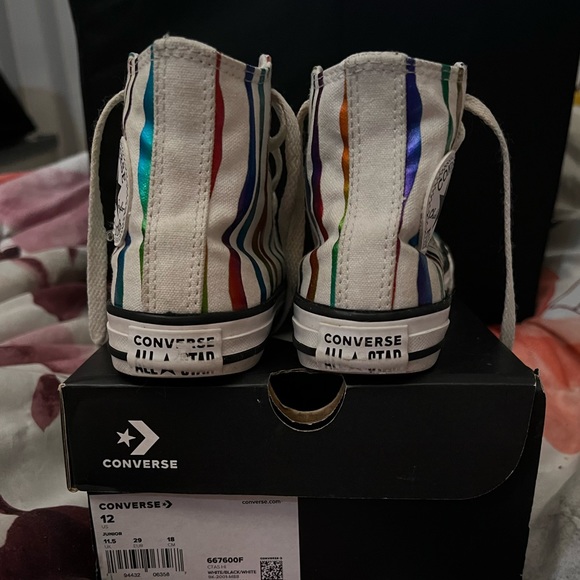 Converse Archive Zebra Chuck Taylor All Star Kids SZ 12, Like New - Picture 6 of 9